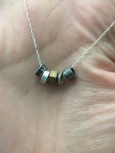 Load image into Gallery viewer, The Minimalist